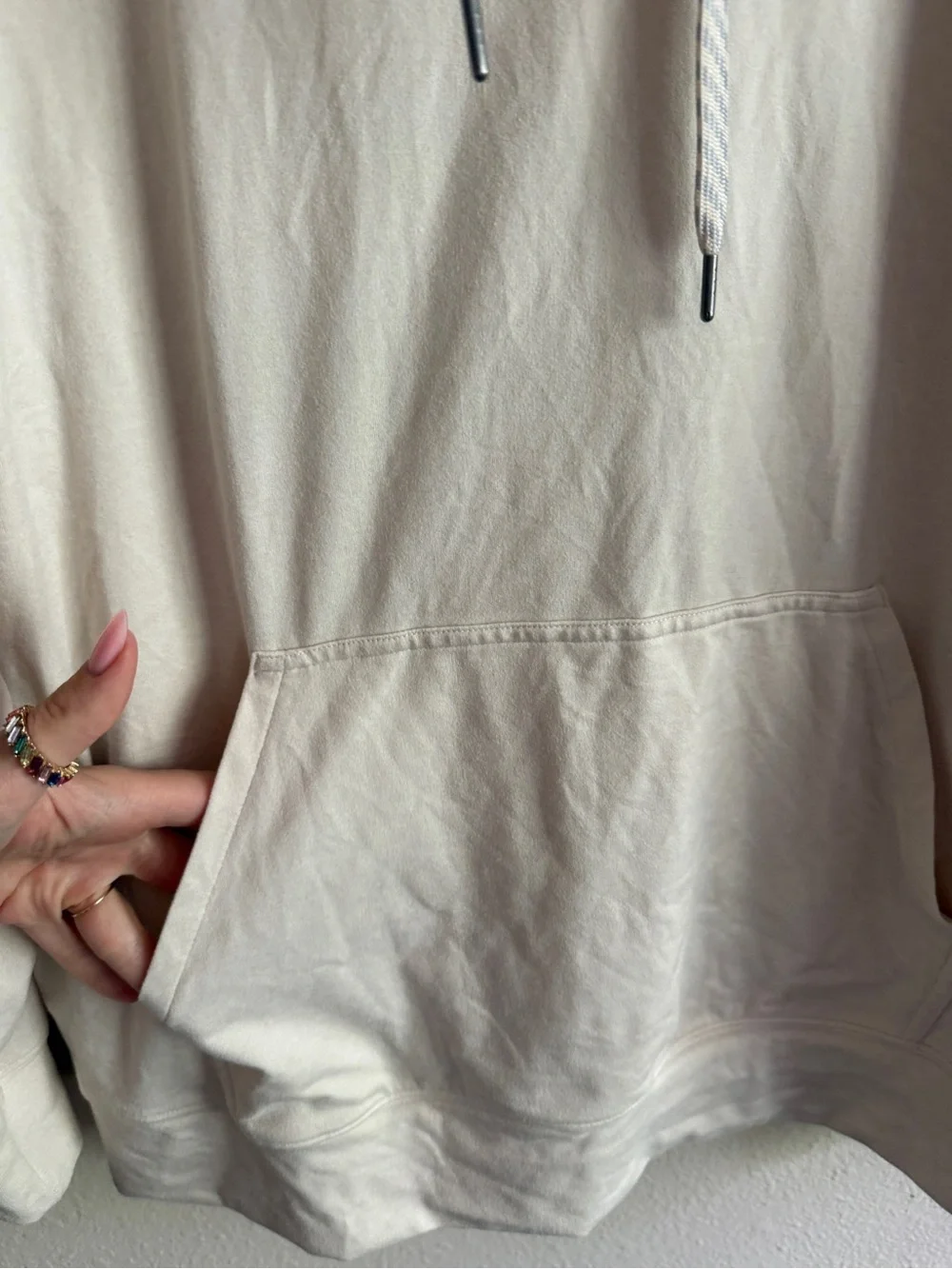 Vuori Cream Pullover Hoodie